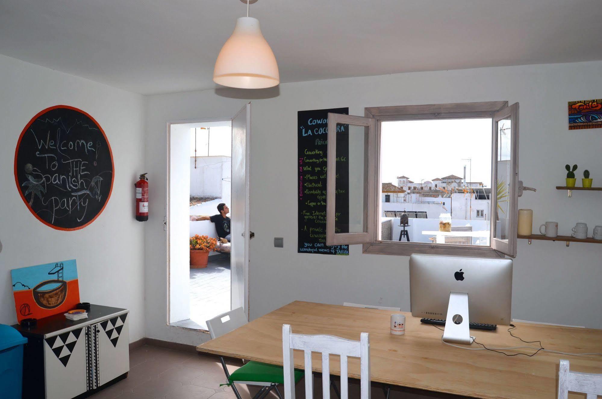 La Cocotera Boutique Hostel & Coworking Tarifa Exterior photo